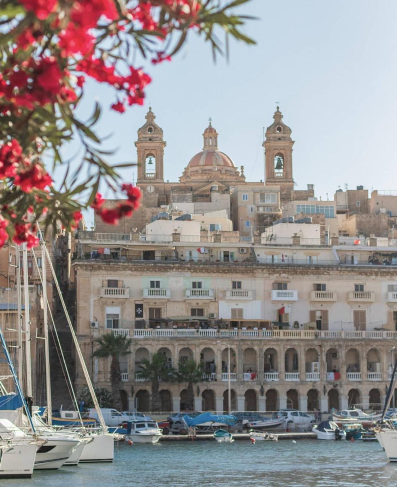 Arcanum Apartment 1 Very Close To Seafront Bus Station And Ferry To Valletta Сенглея Экстерьер фото